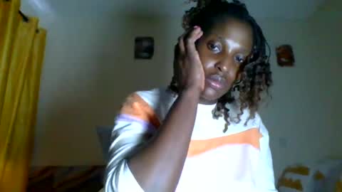 clara online show from July 7, 7:23 am