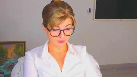 D online show from November 6, 6:49 am