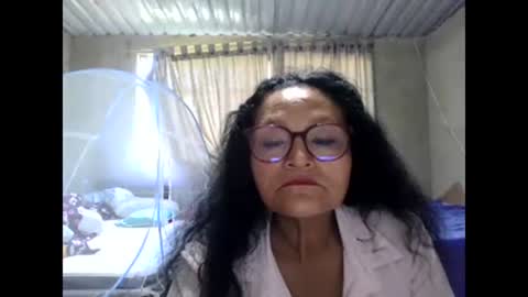 Snapshot of _cristal09 chatting on October 7, 1:40 pm _cristal09 online show from October 7, 1:40 pm