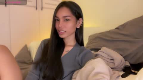 Snapshot of _cumonu69_ chatting on October 23, 7:15 pm Tiko online show from October 23, 7:15 pm