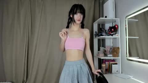 Emilia online show from November 27, 11:29 am