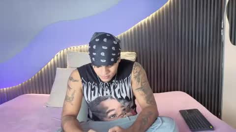 _demon1 online show from June 19, 2:50 am