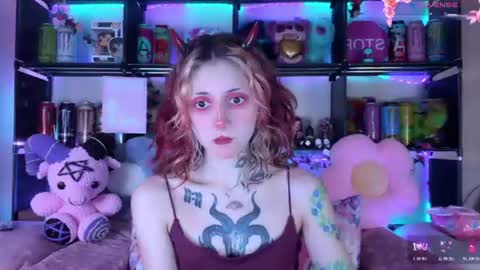 Kate online show from July 3, 8:46 pm