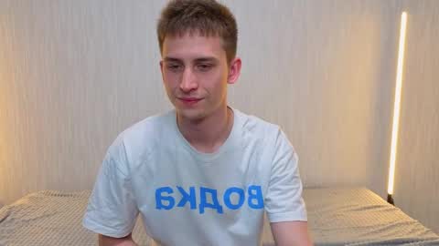 _dream_boys_ online show from May 22, 5:58 am
