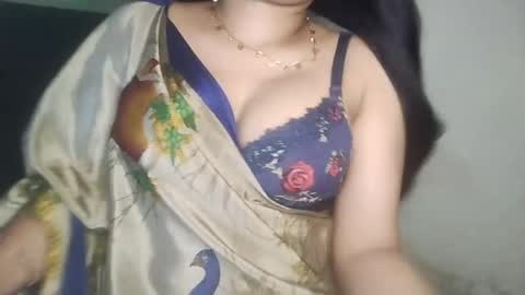 _dreamgirl_0 online show from April 29, 10:09 am