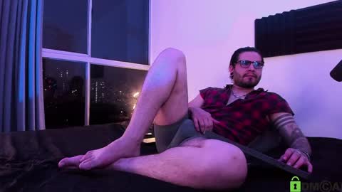  -         online show from April 29, 2:38 am