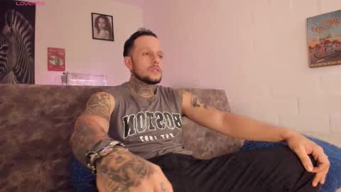 Emilio online show from November 23, 3:37 am