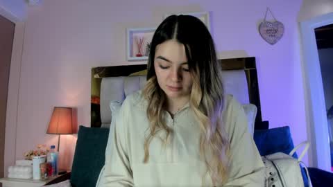 Isabella online show from May 1, 12:10 pm