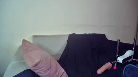 Emma Sugar online show from July 9, 9:57 am