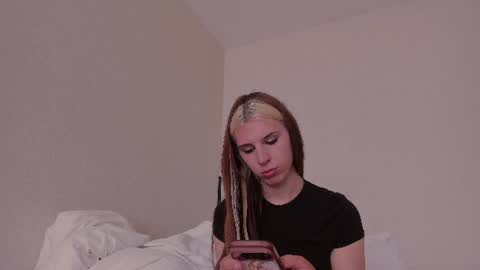 Eva online show from July 15, 5:56 am