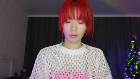 EveEva online show from December 16, 8:31 am