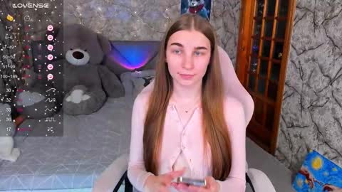 Kate online show from November 2, 3:34 pm