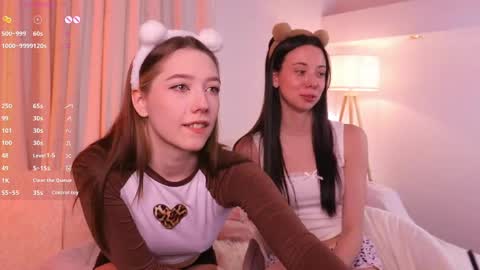 Goldy Grace online show from May 8, 11:38 am