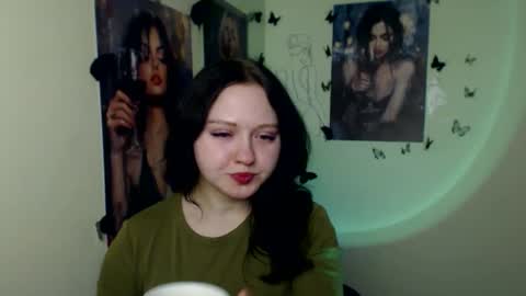 Alice online show from February 9, 6:54 pm