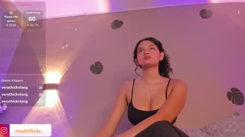 Frida online show from September 30, 1:32 pm