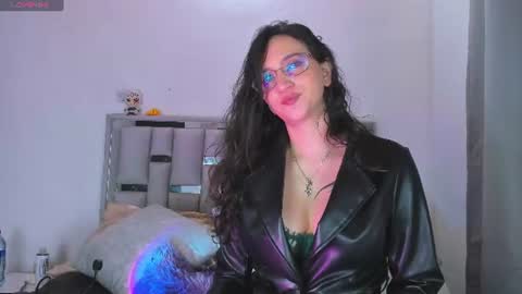 Gabby online show from July 25, 6:17 pm