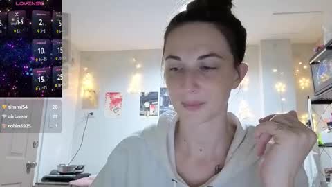 Goddess Aurora online show from November 24, 2:27 pm