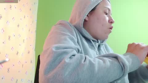 Honey online show from April 25, 1:41 pm