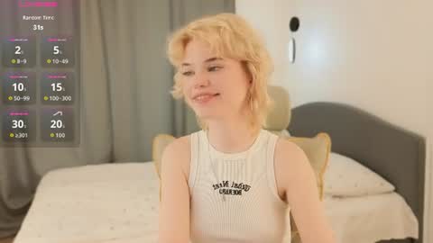 Alisha online show from June 26, 1:38 pm