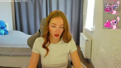 _hot_mia_1 online show from May 16, 6:21 am