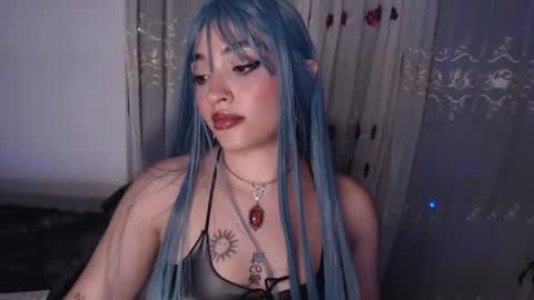 Jenn  online show from June 22, 2:39 am