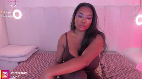 Darlis  online show from March 13, 8:56 pm