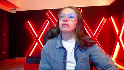 Isa online show from November 27, 4:58 pm