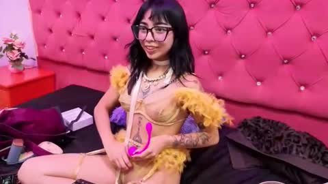  Ivy Luna online show from March 8, 2:04 am