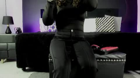 Miss Jade online show from July 29, 11:43 am