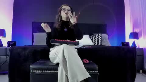 Miss Jade online show from June 20, 11:49 am