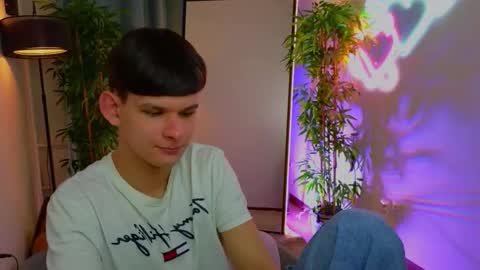 James online show from February 13, 3:37 pm