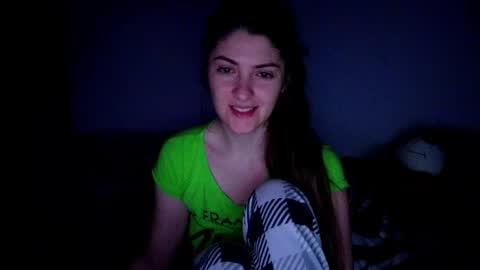 _just_a_simple_girl online show from May 15, 2:31 am