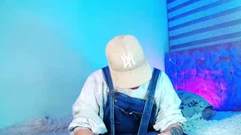 mod online show from July 18, 6:37 am