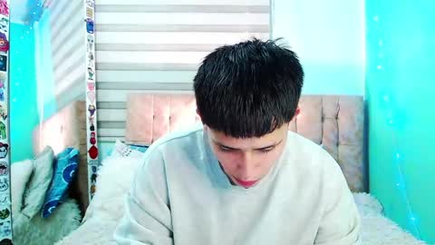 mod online show from May 31, 10:22 pm