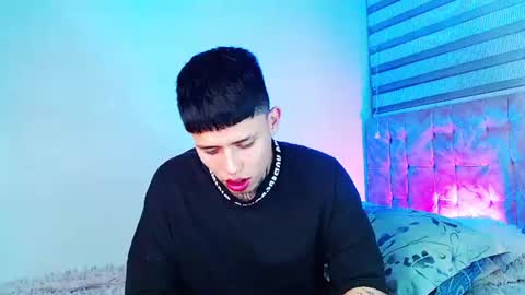 mod online show from July 29, 8:25 am