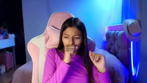 khloe sweet online show from April 22, 10:39 pm