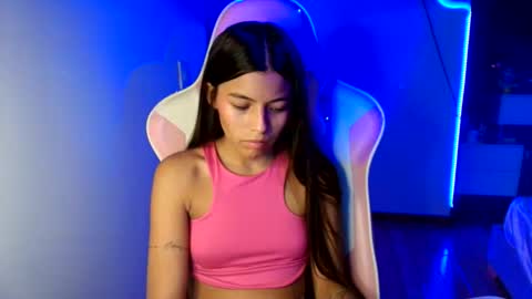 khloe sweet online show from May 22, 9:10 pm