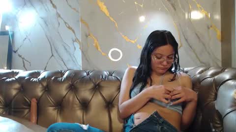 Jalina online show from September 29, 7:02 pm