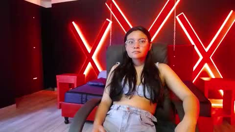 Jalina online show from November 20, 7:55 pm