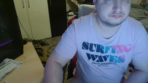 _kitsu_ online show from November 7, 7:05 pm