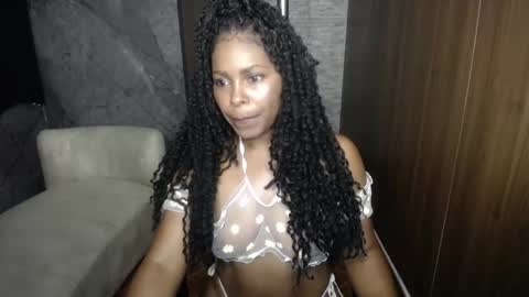 _kristen_1_ online show from May 11, 12:56 pm