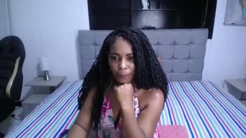 _kristen_1_ online show from May 4, 1:06 pm