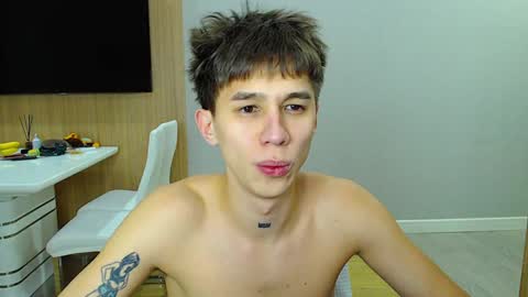 Kurt online show from December 22, 9:31 pm