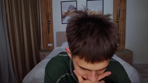 Kurt online show from February 15, 9:04 pm