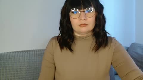 _lalilu_ online show from February 17, 5:04 am