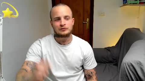 Layne online show from July 14, 5:40 pm