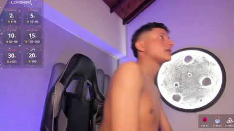 _leohot_ online show from October 31, 5:08 am