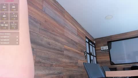 Snapshot of _littlelia chatting on October 17, 4:22 pm Anna online show from October 17, 4:22 pm