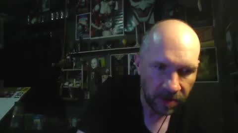 Snapshot of _longfellow chatting on October 10, 7:19 pm That guy online show from October 10, 7:19 pm