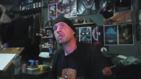 That guy online show from March 2, 5:19 am